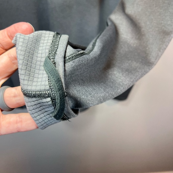 Patagonia Men's Midweight Capilene Baselayer Shirt Gray Polartec Outdoor Large - Picture 7 of 15